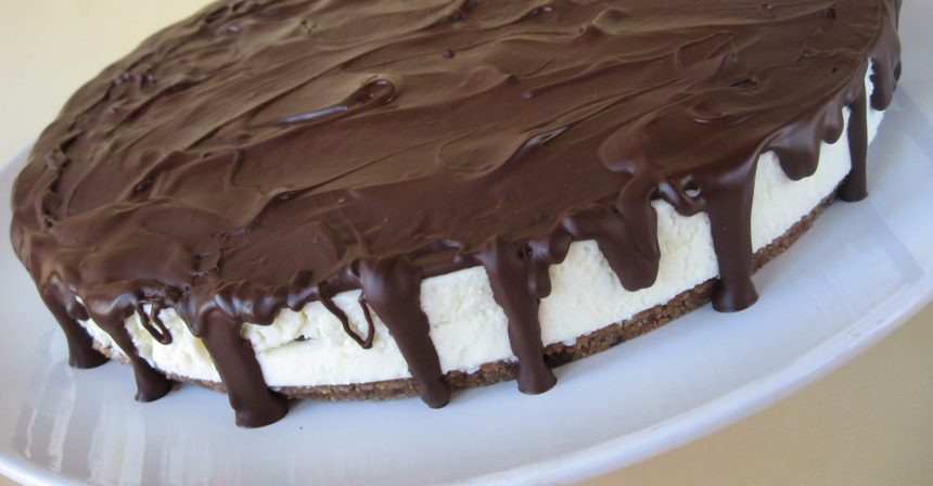 Mennyei túró rudi torta – sütés nélkül
