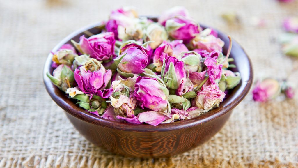 pot-pourri-e1497857415369-1024x577 Házi légfrissítő praktikák, 3 szuper ötlettel készültünk
